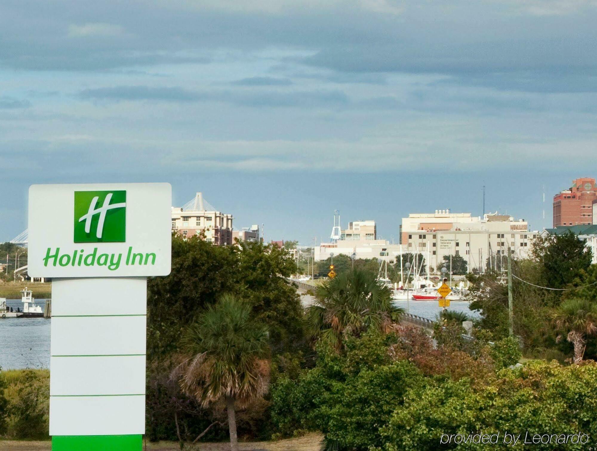 Holiday Inn Charleston-Riverview, An Ihg Hotel Екстериор снимка